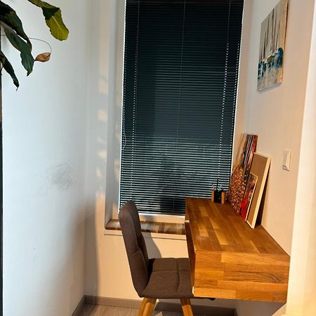 Premiere Apartment Bratislava - Private Parking Luaran gambar